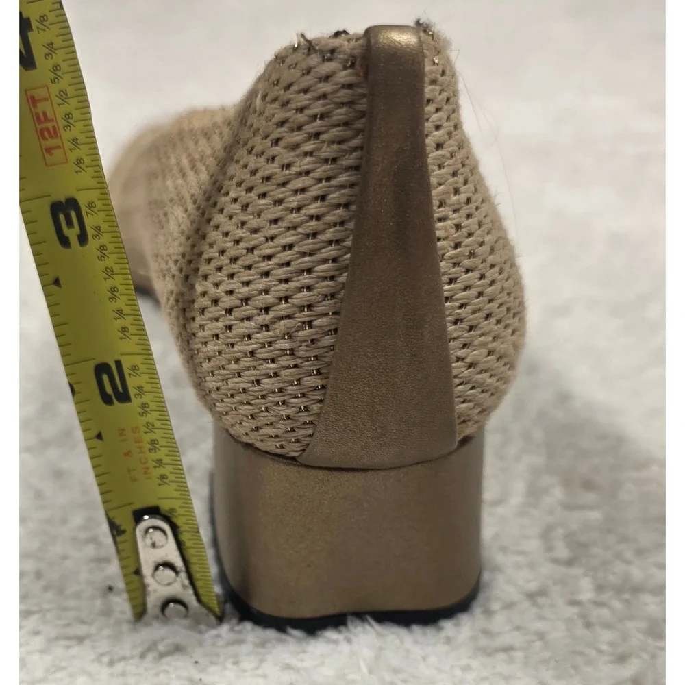 Stuart Weitzman step into